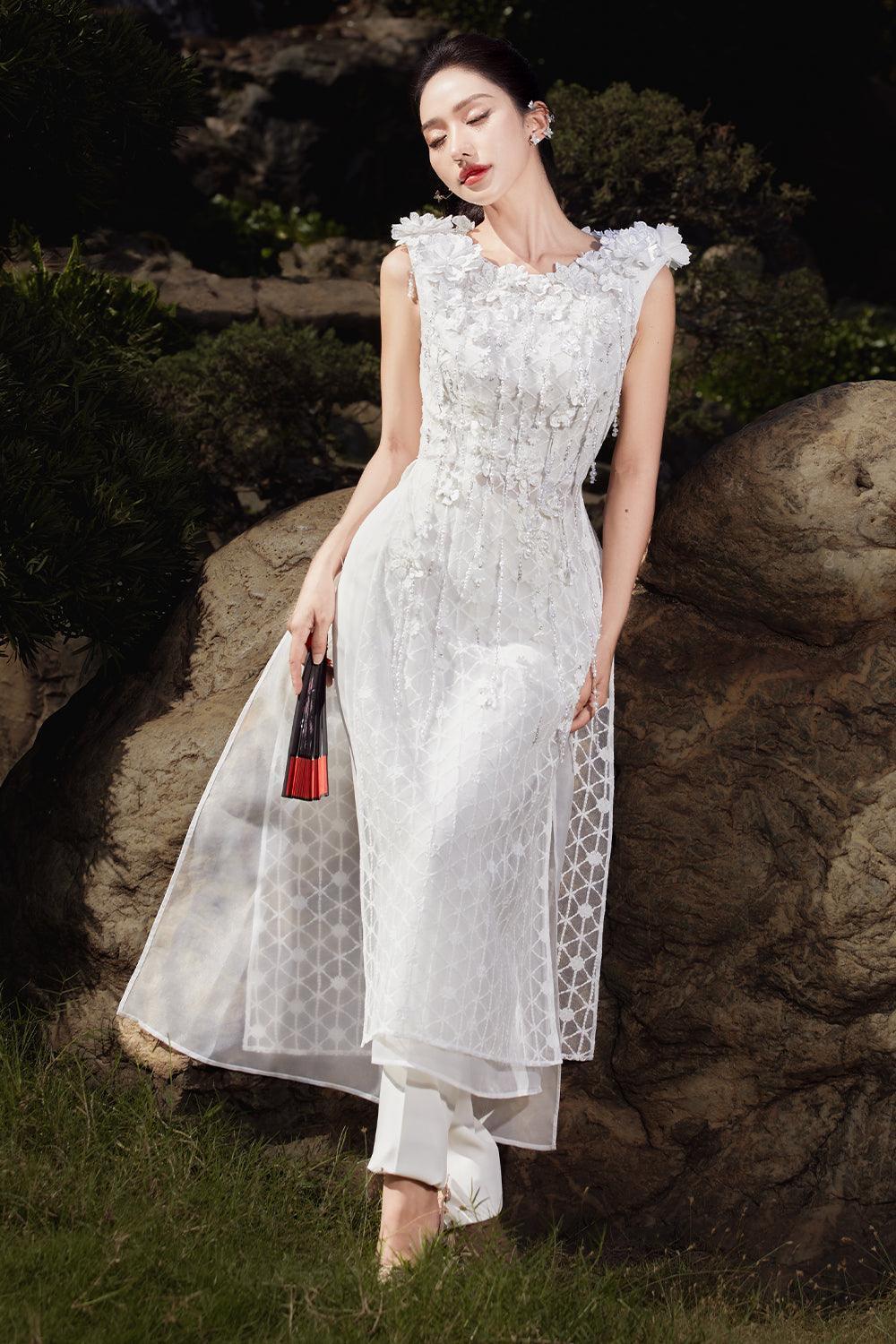 Truc Anh A-line Sleeveless Mesh Lace Floor Length Ao Dai - MEAN BLVD